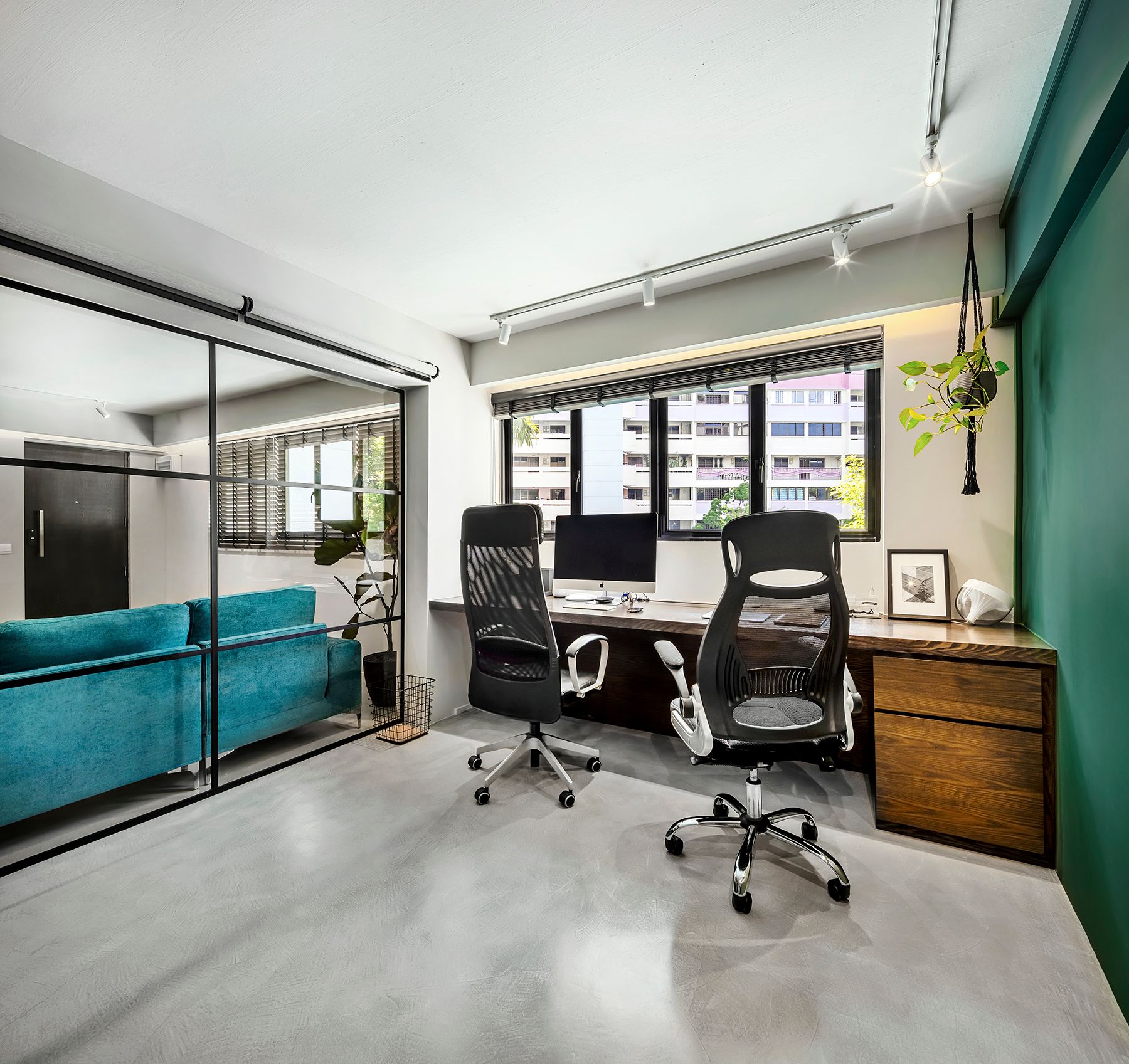 Brand-new home office in Telok Blangah by Shan Wong